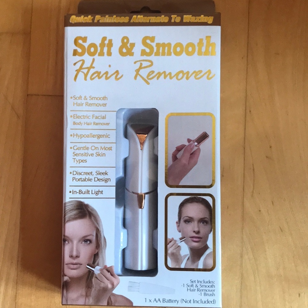 Soft & Smooth Pain-Free Facial Hair Remover 2 pcs